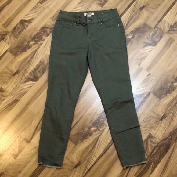 Blue Spice High Rise Cropped Raw Hem Jeans - Picture 2 of 7